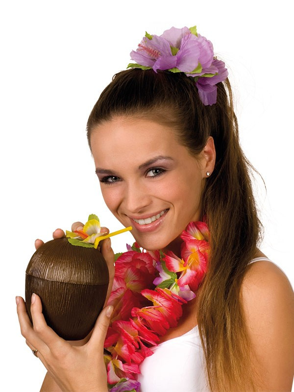 Copa de coco hawaiano