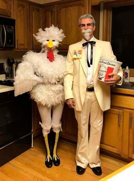 Disfraces en pareja pollo y KFC