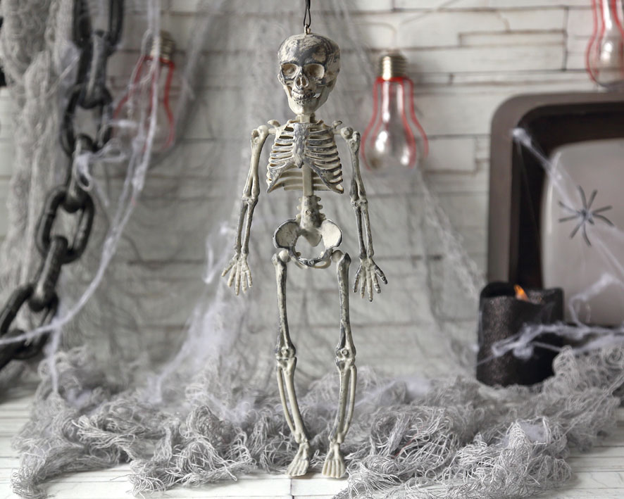 Decoración halloween con esqueletos